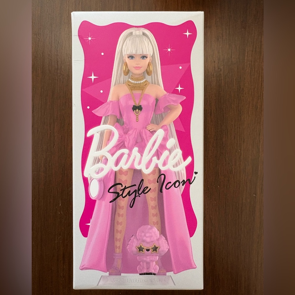 Pop Mart Barbie Style Icon Figure BLIND BOX NEW Could Be a Secret!